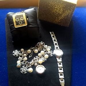 Watch bundle (used and need batteries)